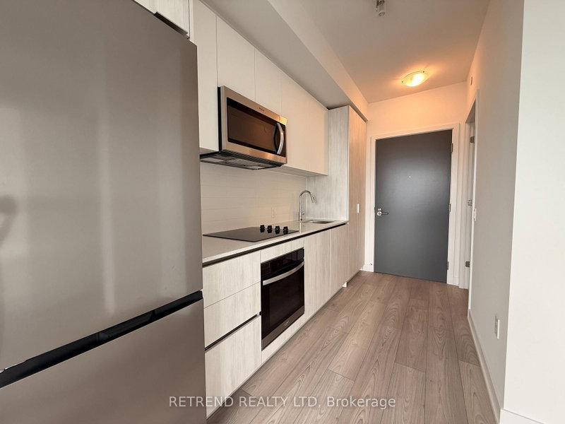 2501 - 5858 Yonge Street