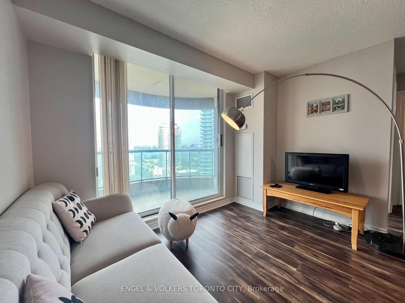 2215 - 7 Lorraine Drive