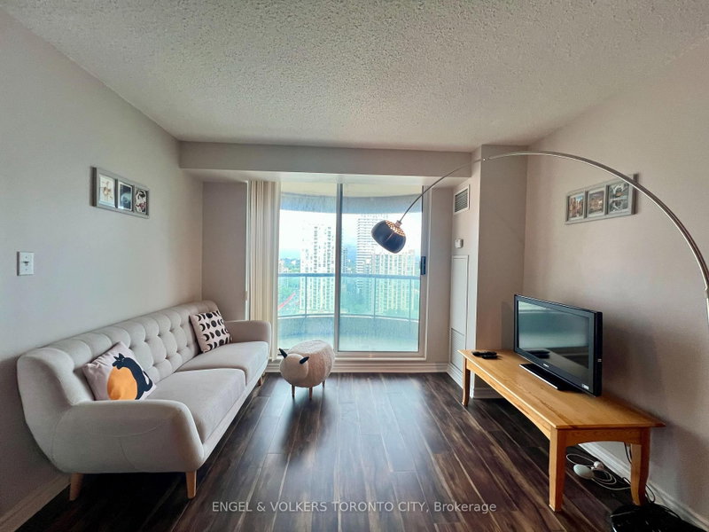 2215 - 7 Lorraine Drive