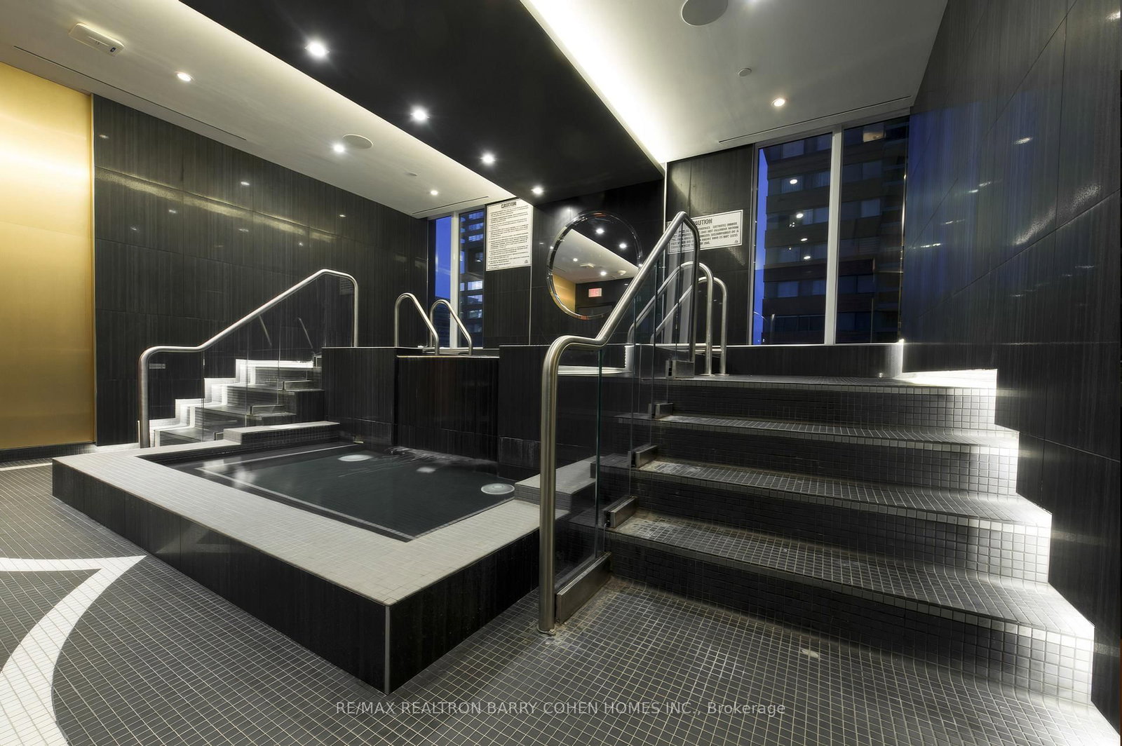32 Davenport Road • #303 • Toronto, ON photo 26
