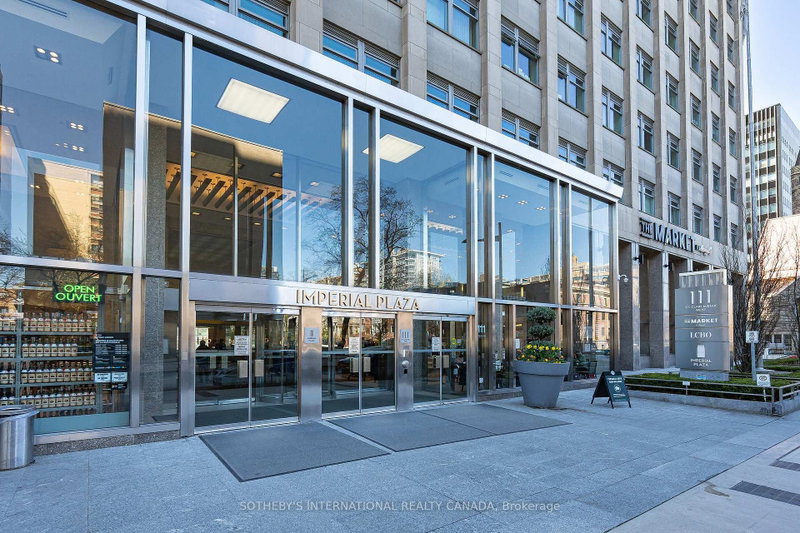 406 - 111 St Clair Avenue W