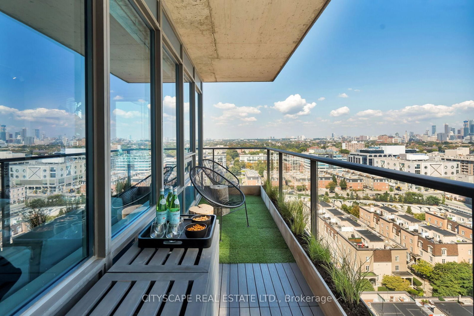 55 East Liberty Street • #1704 • Toronto, ON photo 14