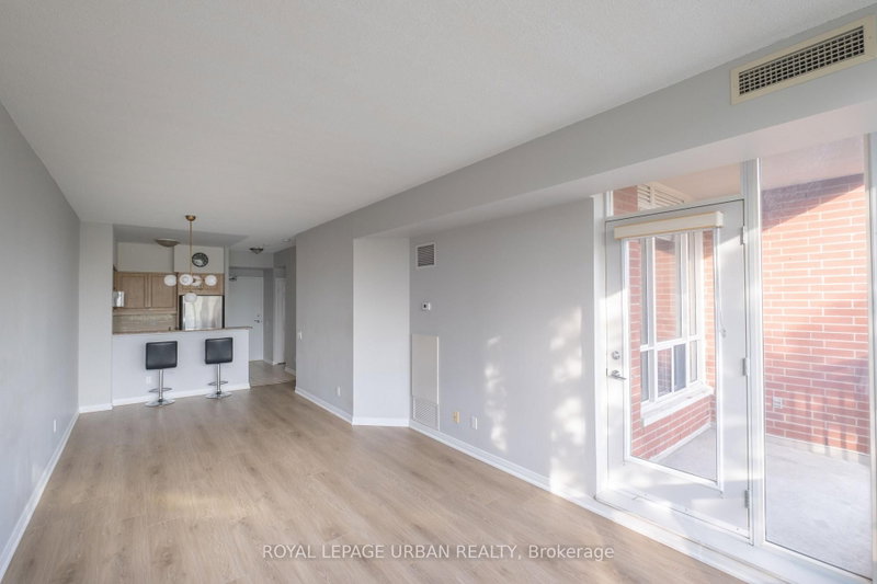 410 - 481 Rosewell Avenue