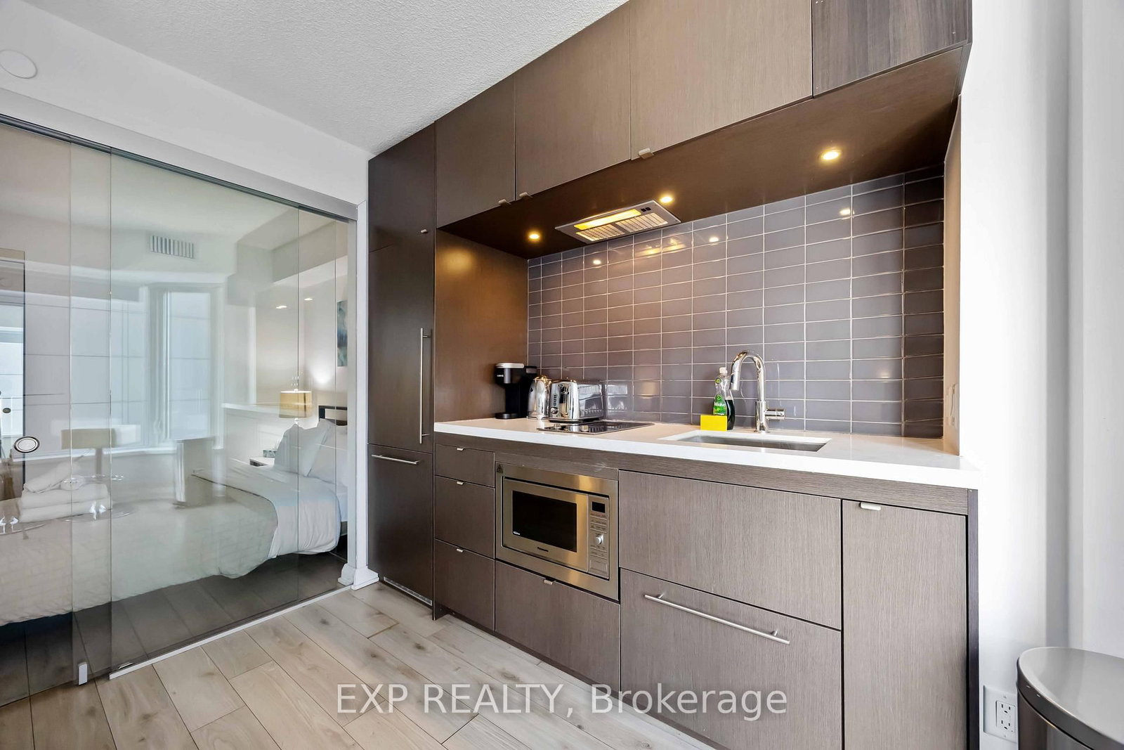 155 Yorkville Avenue • #1106 • Toronto, ON photo 14