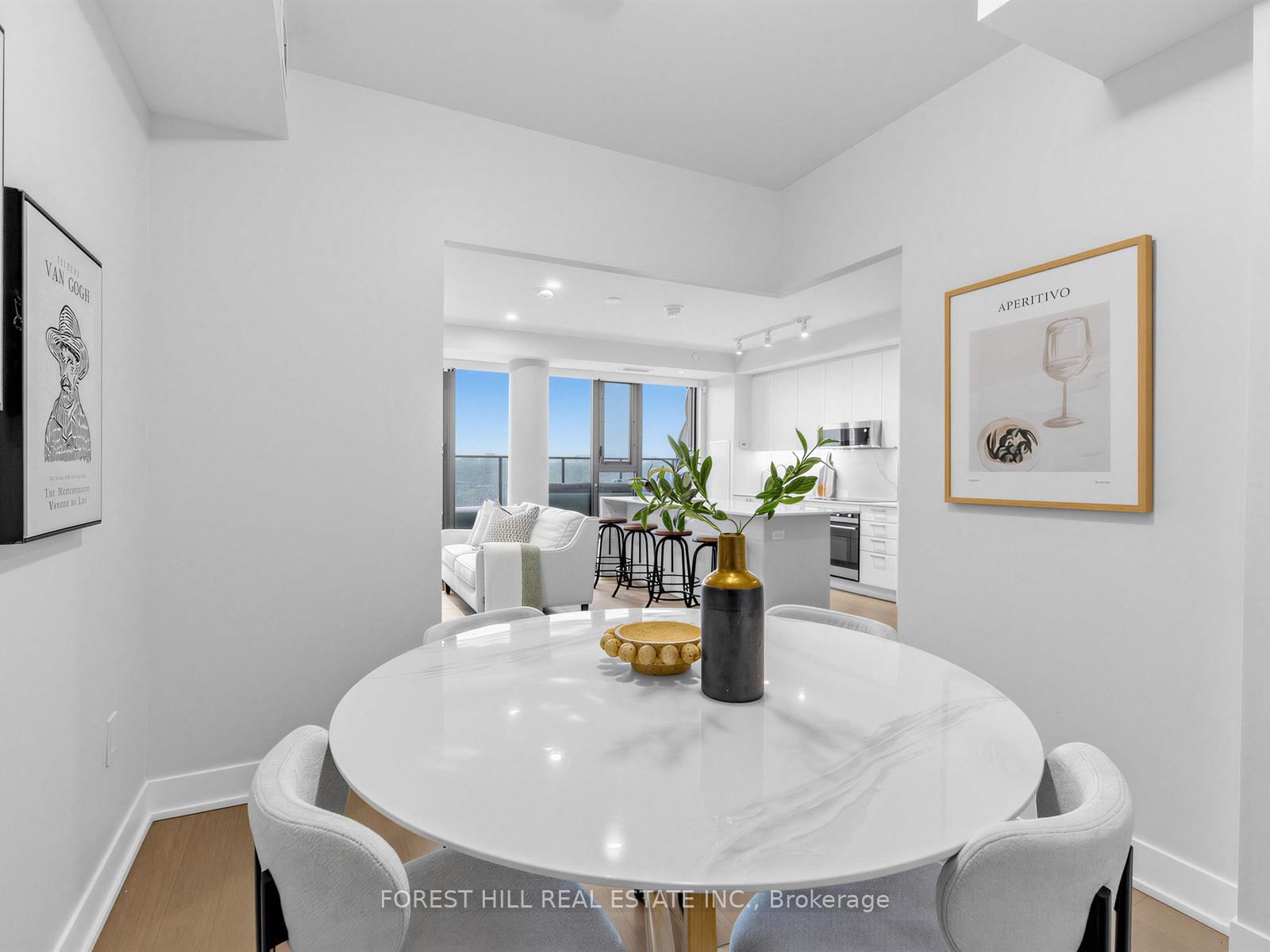 250 Lawrence Avenue W • #810 • Toronto, ON photo 11