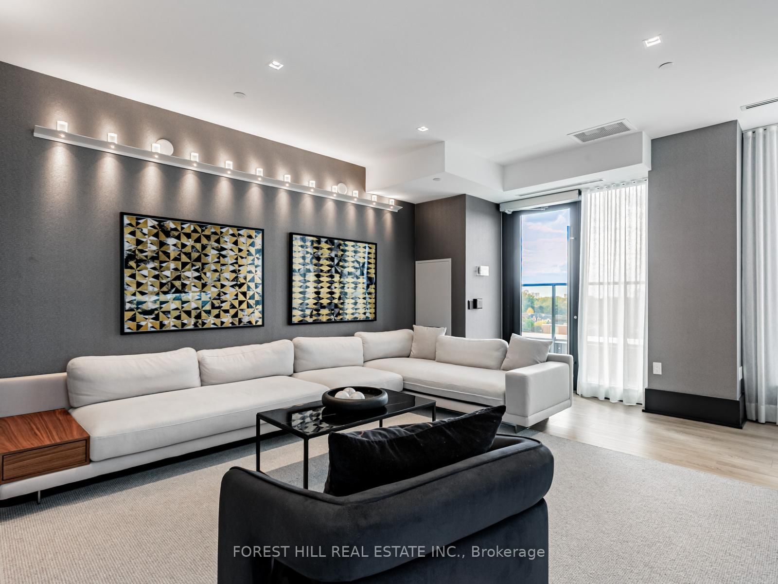 250 Lawrence Avenue W • #810 • Toronto, ON photo 33