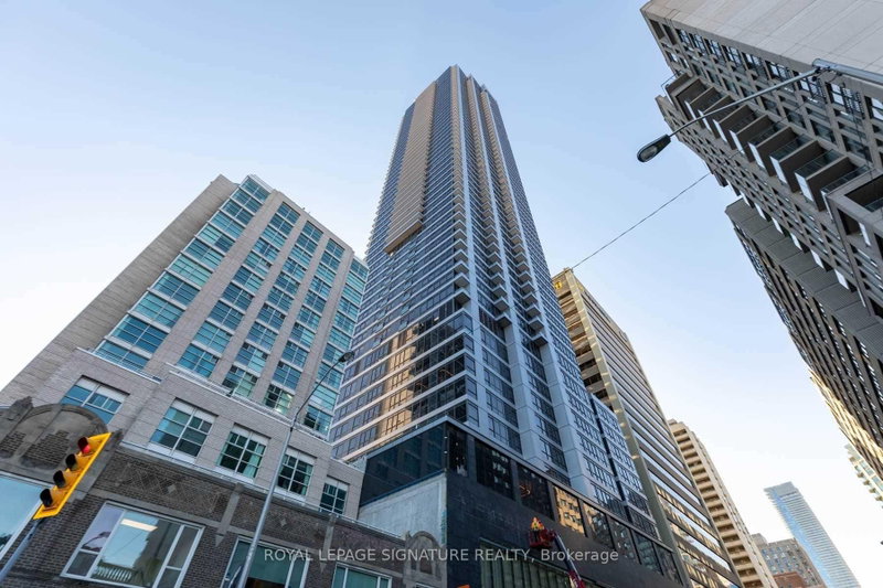 3211 - 395 Bloor Street E