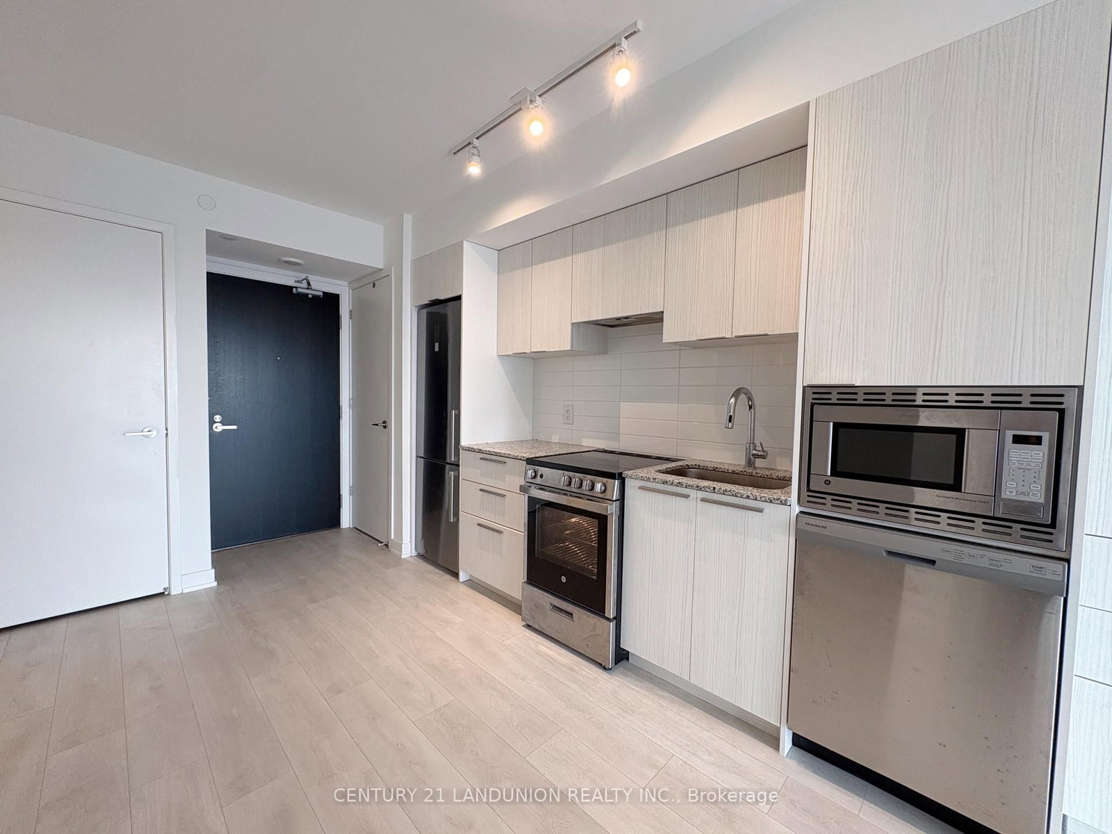 18 Maitland Terrace • #1808 • Toronto, ON photo 15