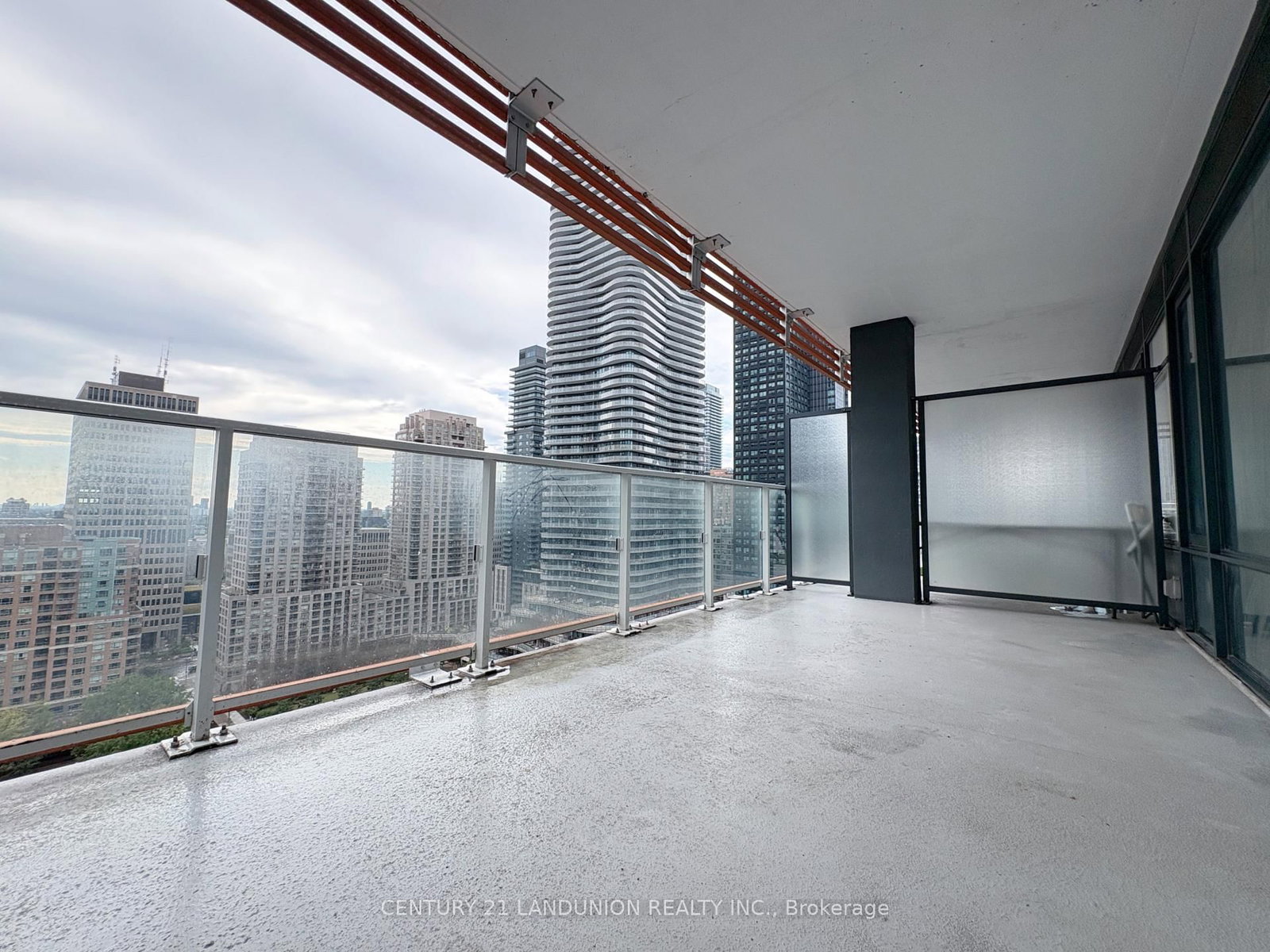 18 Maitland Terrace • #1808 • Toronto, ON photo 25