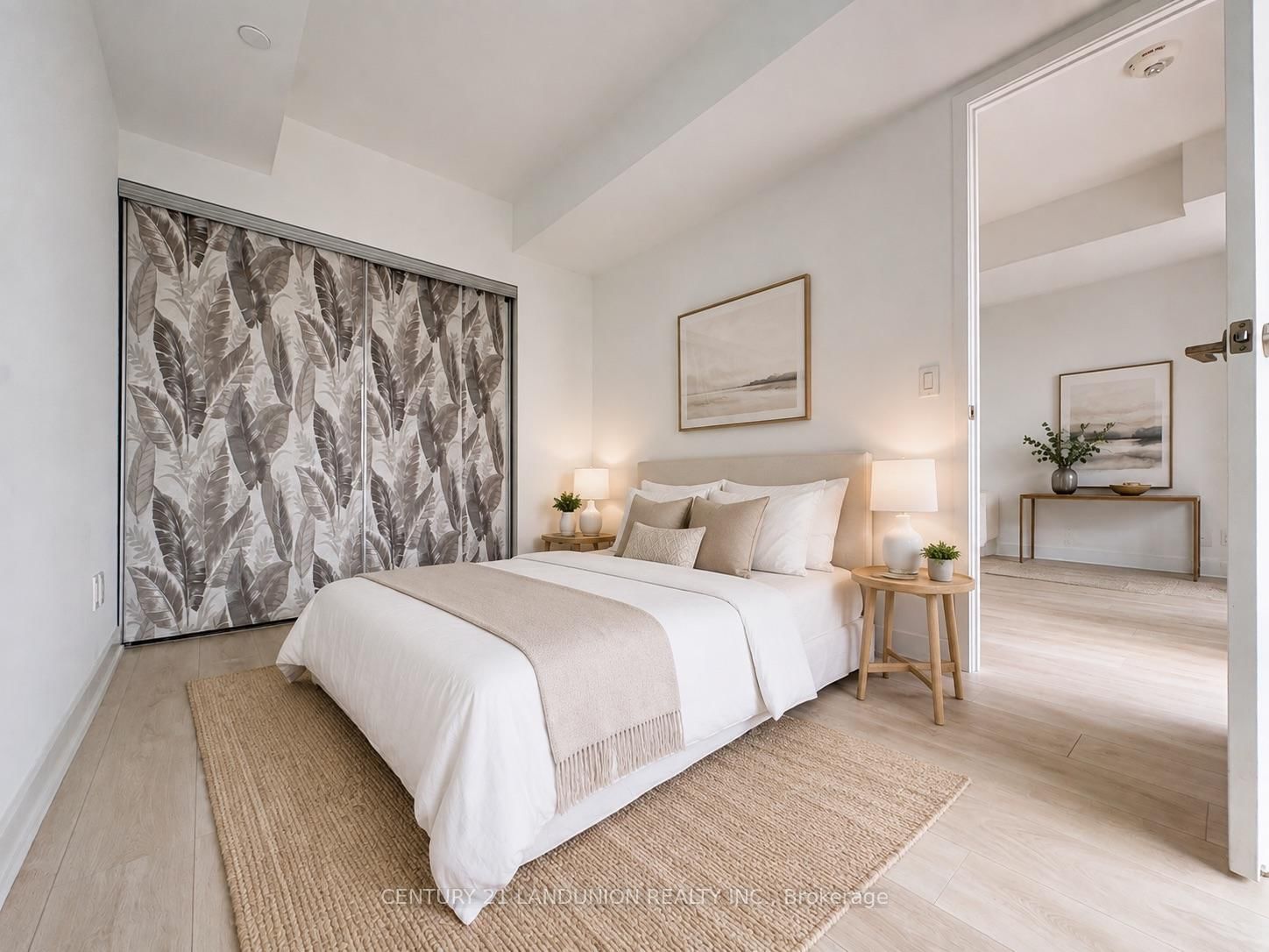 18 Maitland Terrace • #1808 • Toronto, ON photo 8