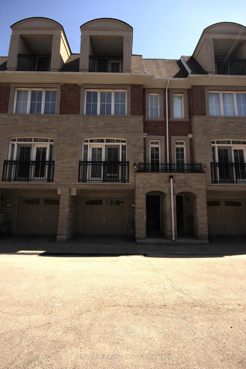7 Slingsby Lane