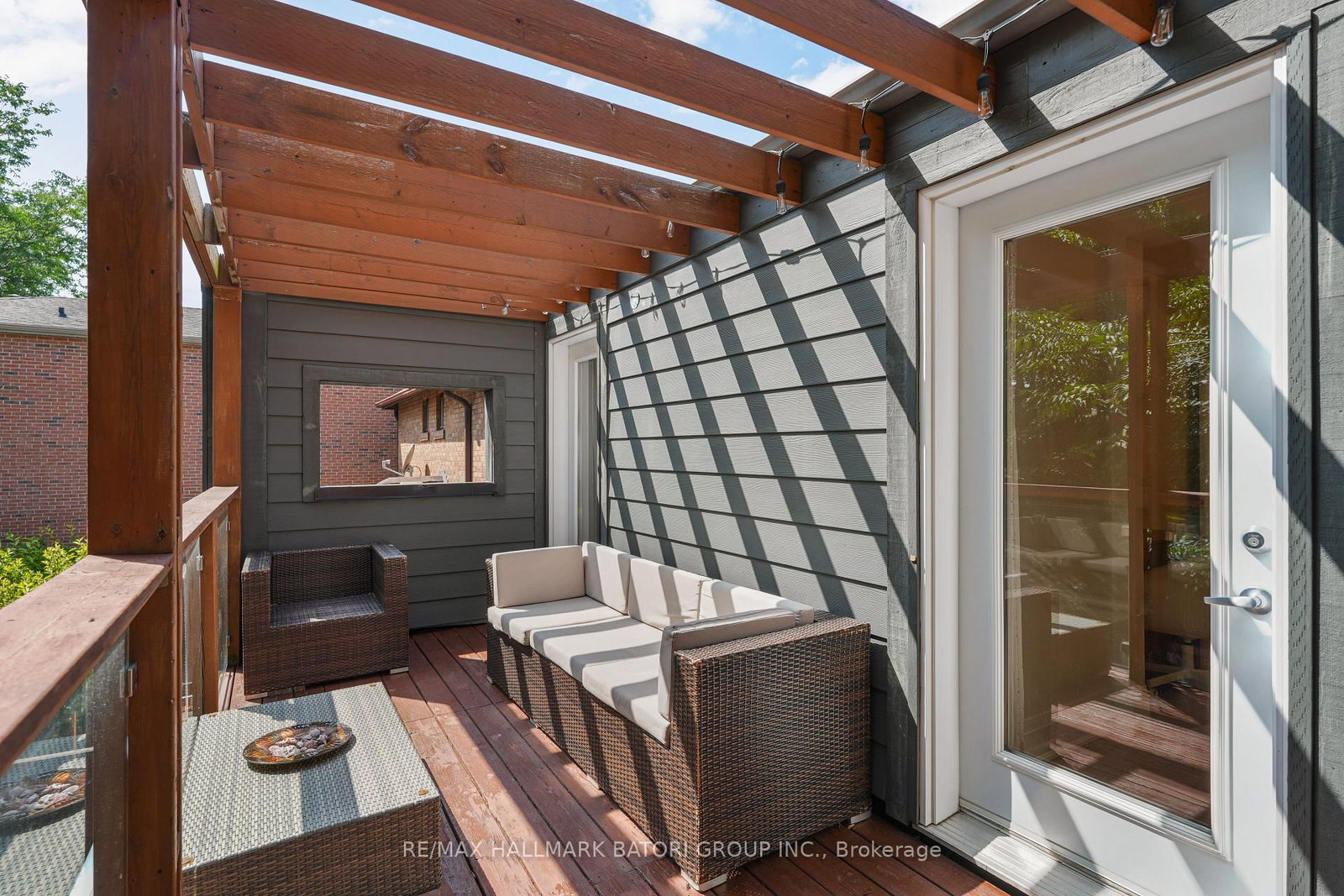 555 Castlefield Avenue • Toronto, ON photo 24