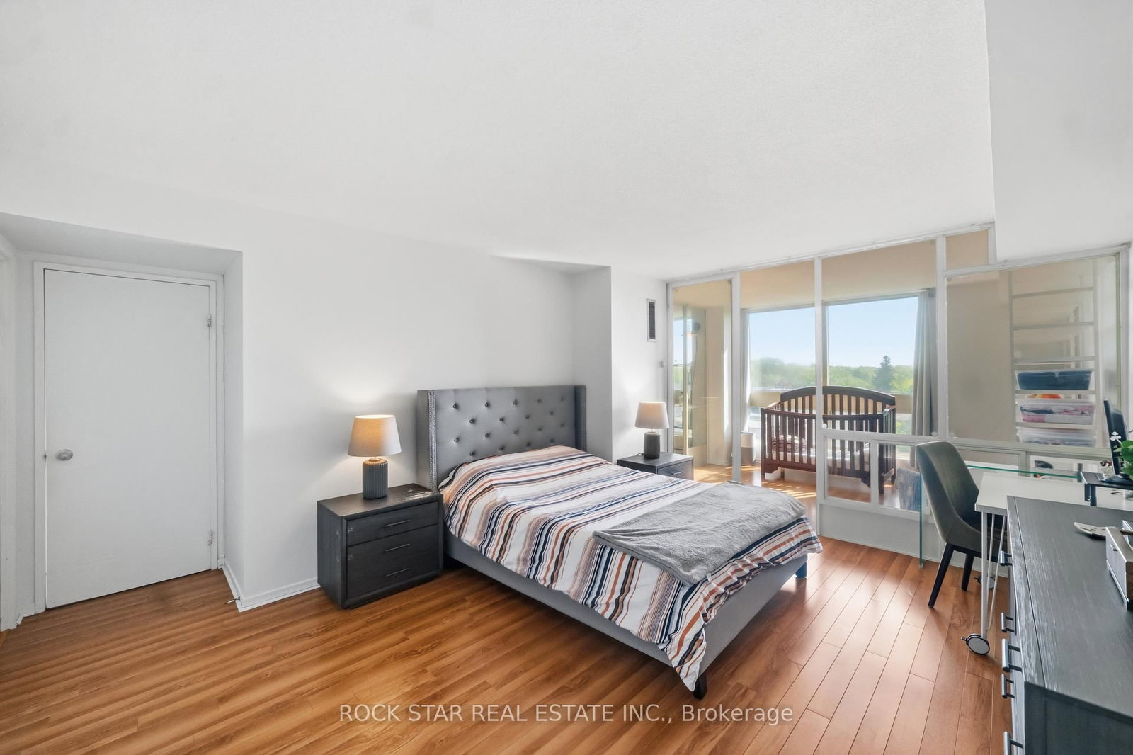 5 Kenneth Avenue • #701 • Toronto, ON photo 21