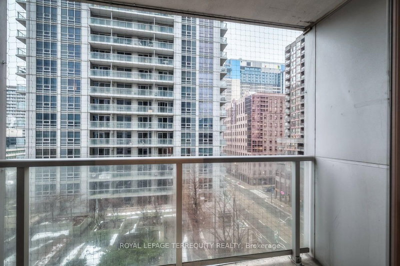 708 - 763 Bay Street