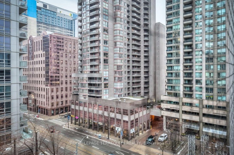 708 - 763 Bay Street