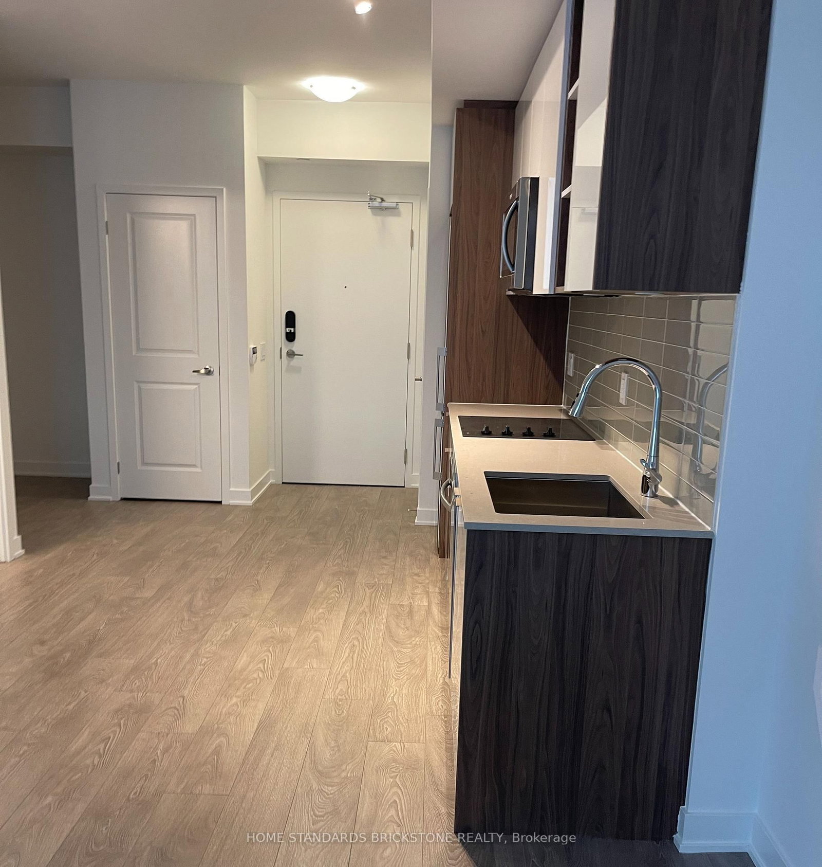 543 richmond st W • #931 • Toronto, ON photo 5