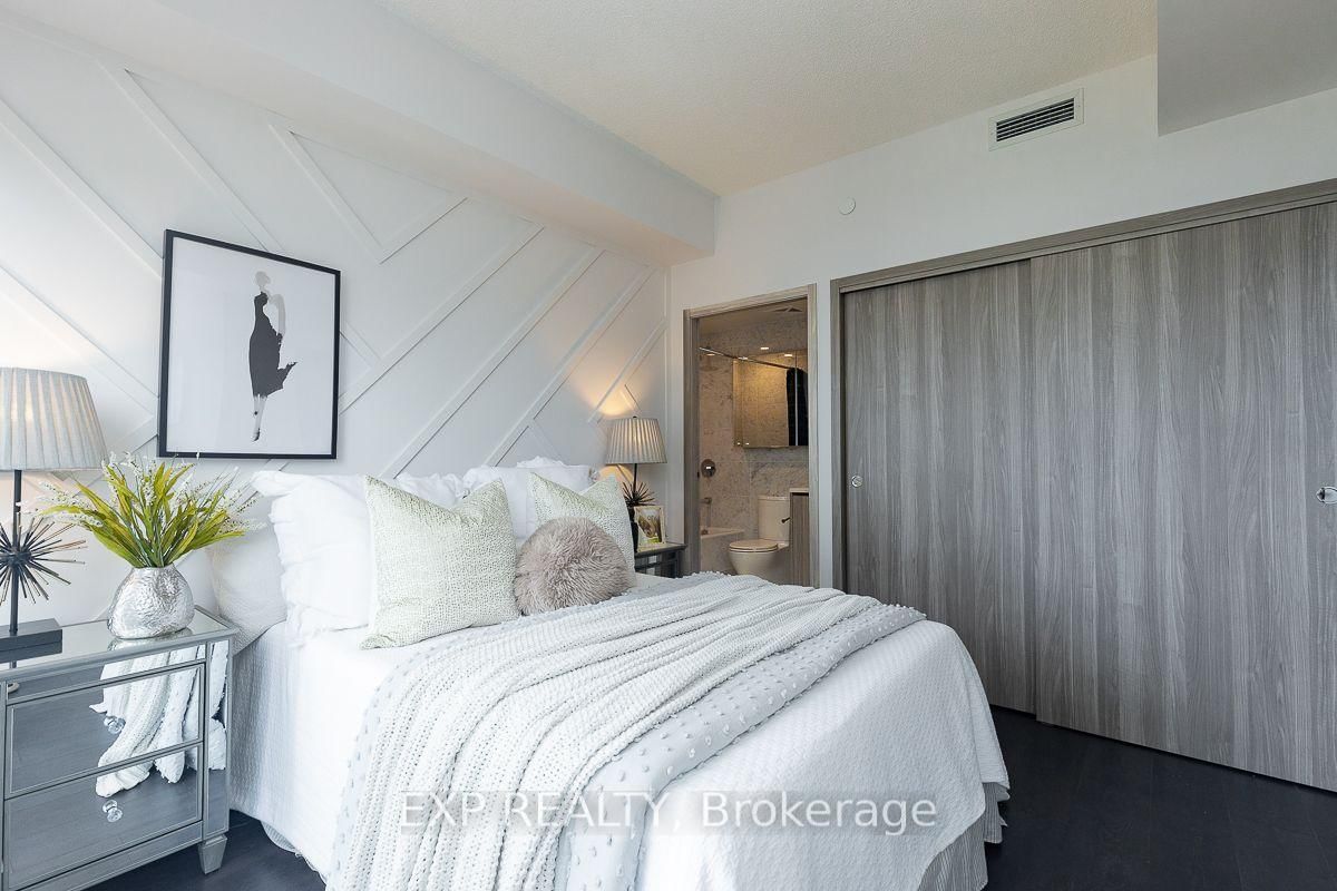 85 Mcmahon Drive • #912 • Toronto, ON photo 15
