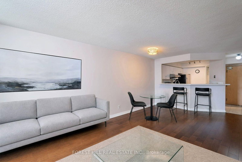 1303 - 24 Wellesley Street W