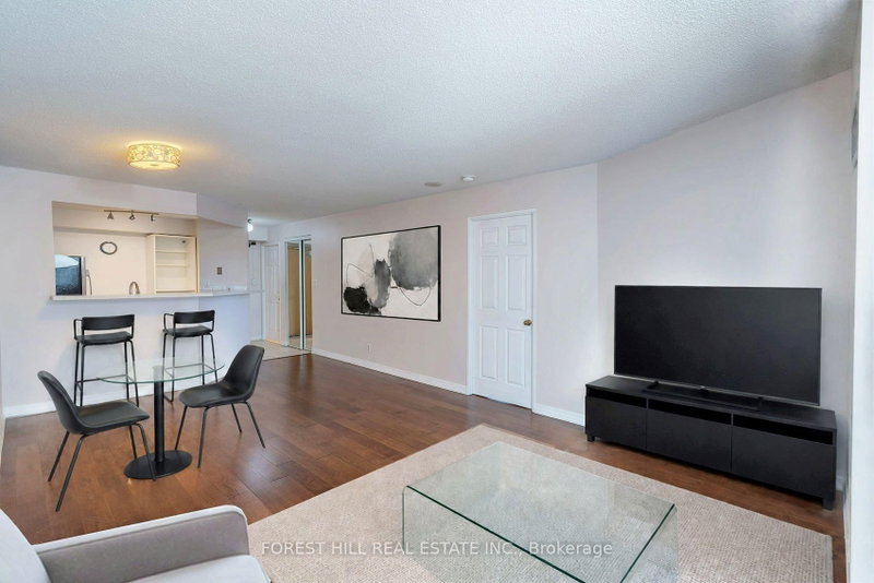 1303 - 24 Wellesley Street W