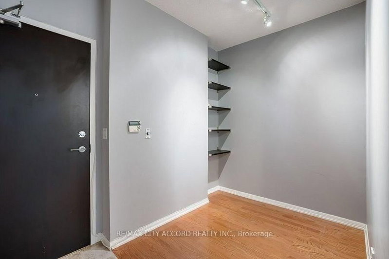 202 - 231 Fort York Boulevard