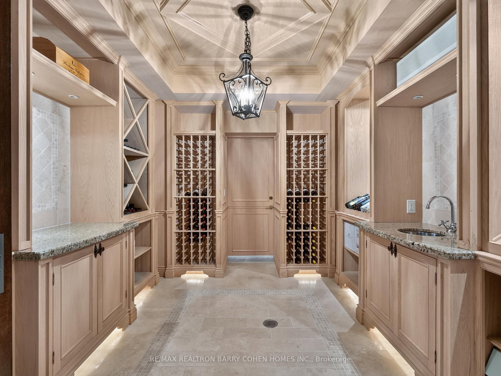 21 Don Ridge Drive • Toronto, ON photo 39