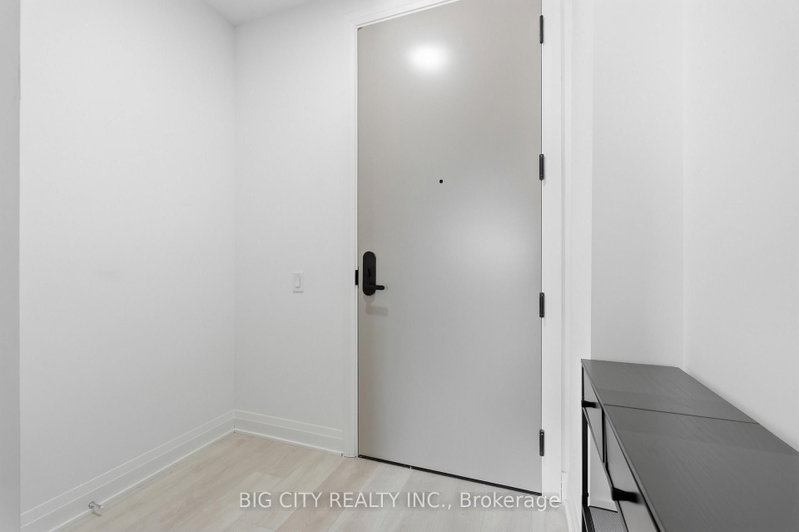 212 - 25 Frederick Todd Way