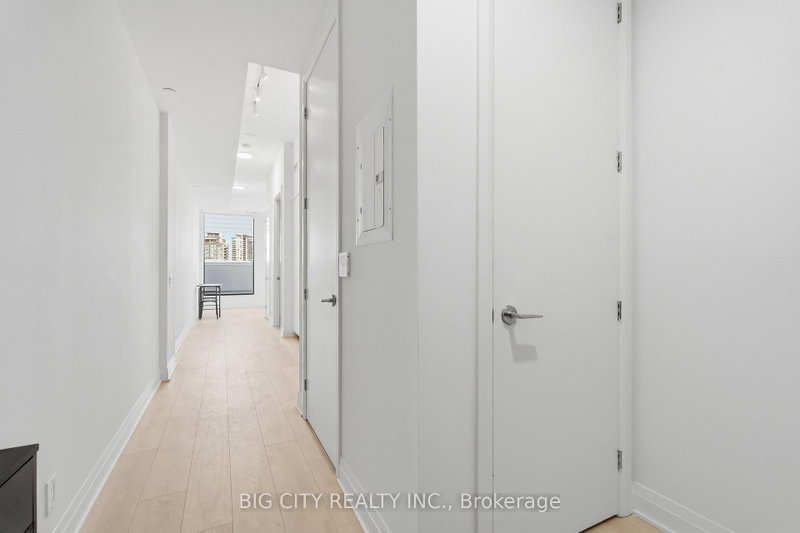 212 - 25 Frederick Todd Way