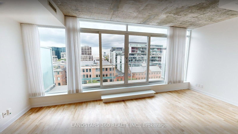 1003 - 75 Portland Street