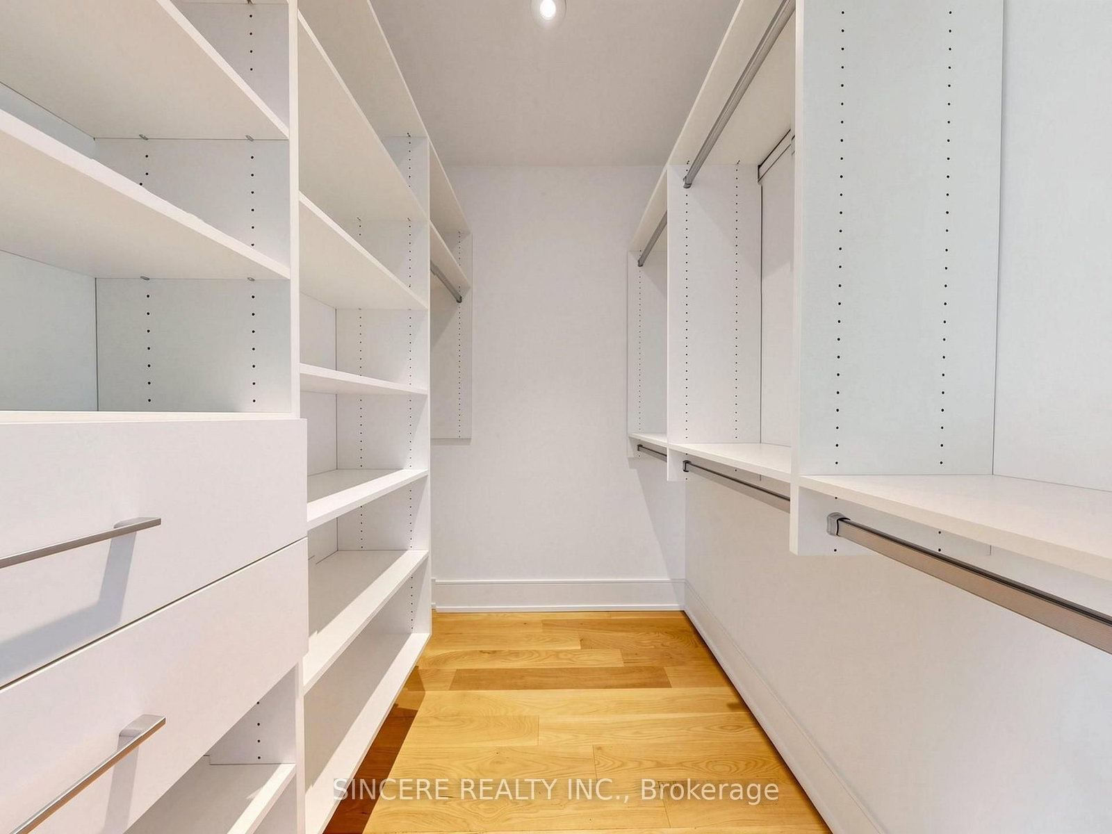 20 Inn On The Park Drive • #2737 • Toronto, ON photo 21