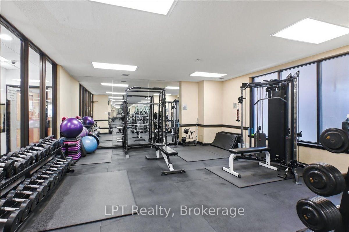 633 Bay Street • #2721 • Toronto, ON photo 24