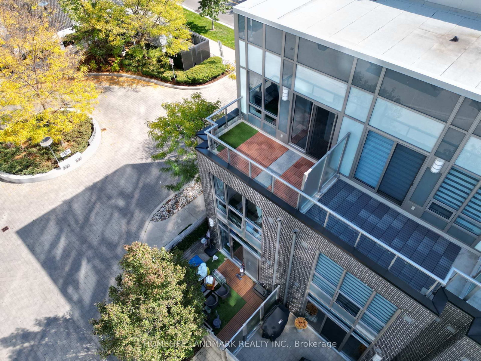 Condo for sale at TH12-18 Graydon Hall Drive, Toronto, Ontario, M3A 0A4 - Parkwoods-Donalda - MLS: C13708564