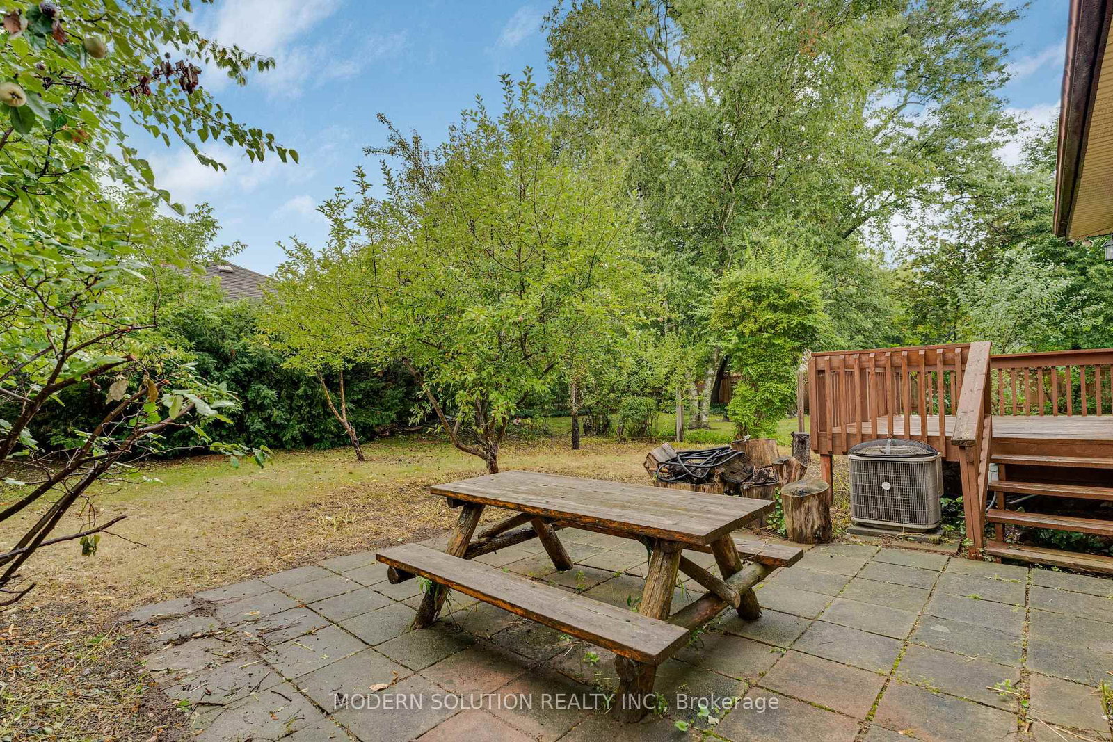 2 Caswell Drive • Toronto, ON photo 30