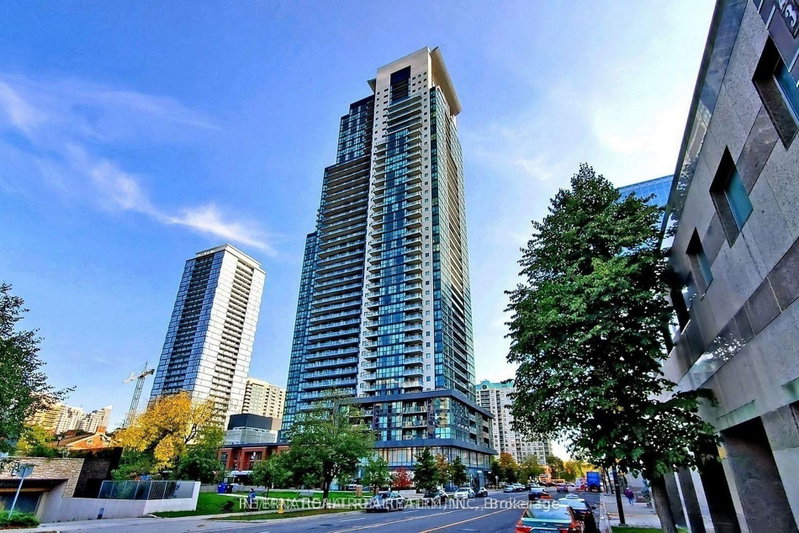 2111 - 5162 Yonge Street