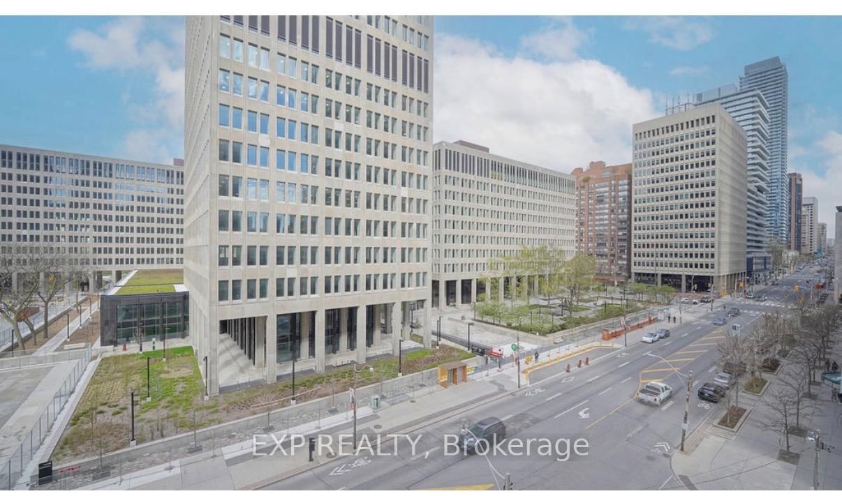 889 Bay Street • #607 • Toronto, ON photo 16