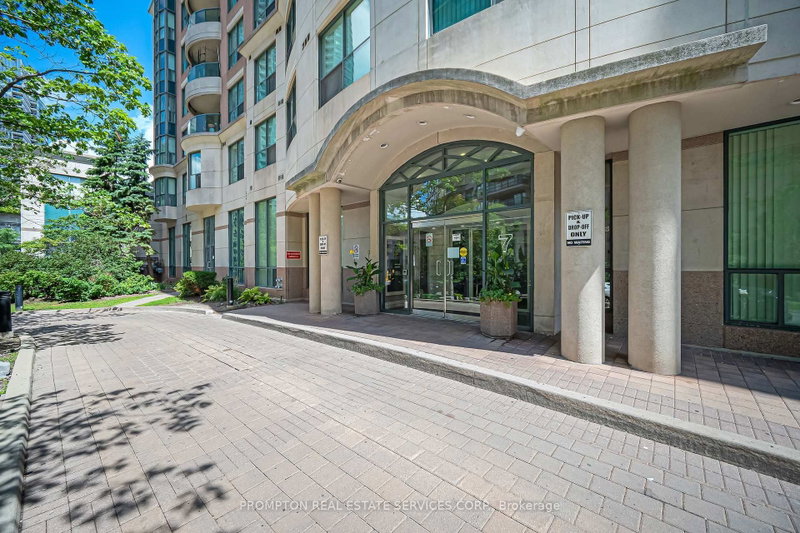 807 - 7 Lorraine Drive