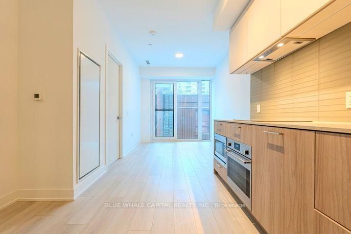 504 - 36 Olive Avenue