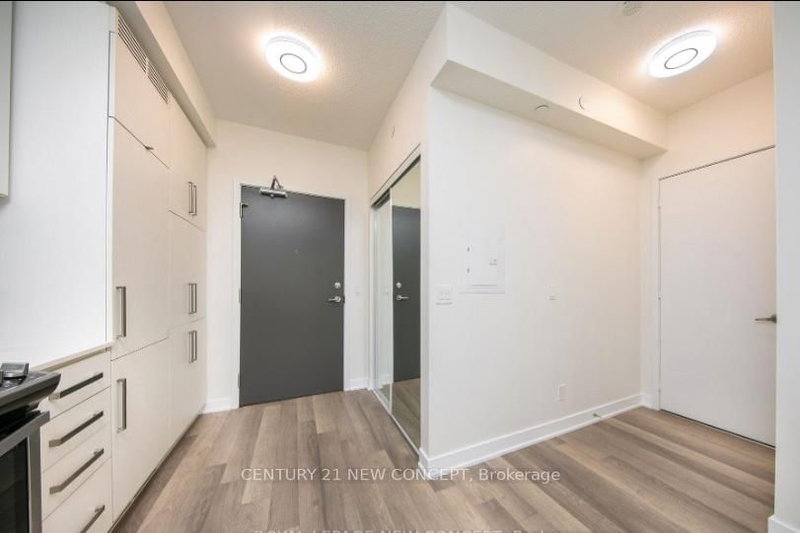 402 - 5180 Yonge Street