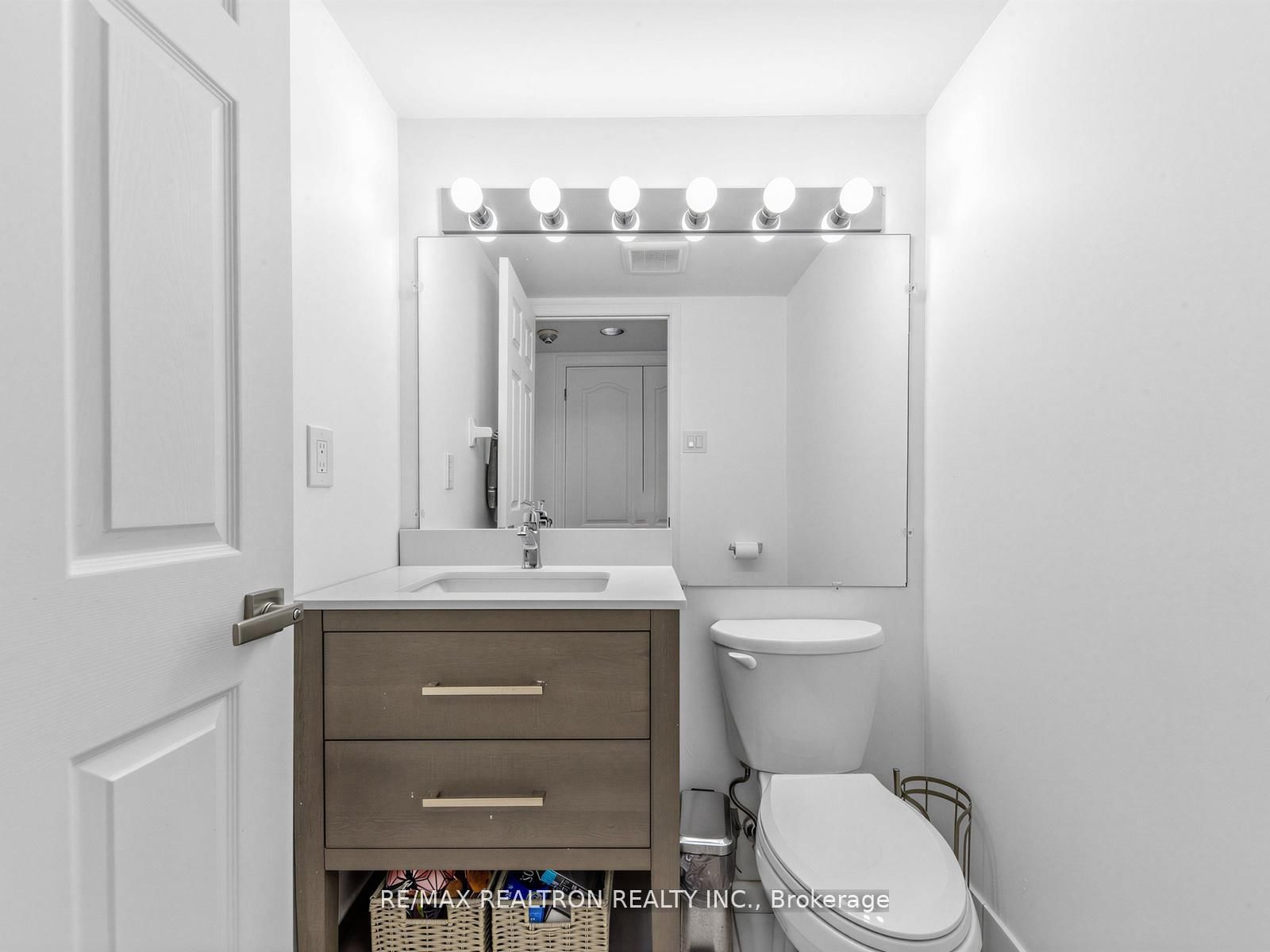 500 Glencairn Avenue • #503 • Toronto, ON photo 19