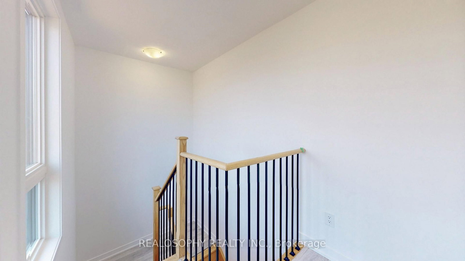 10 Marquette Avenue • #14 • Toronto, ON photo 40