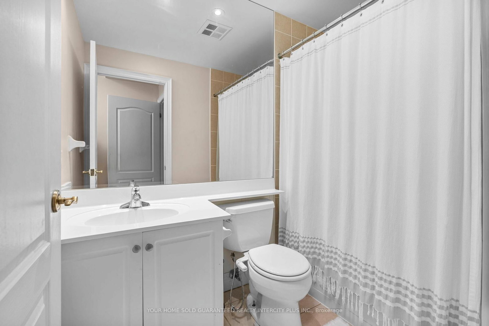 1 Clairtrell Road • #811 • Toronto, ON photo 21