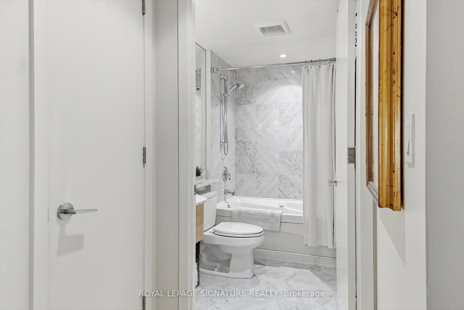 350 Wellington Street W • #M07 • Toronto, ON photo 21