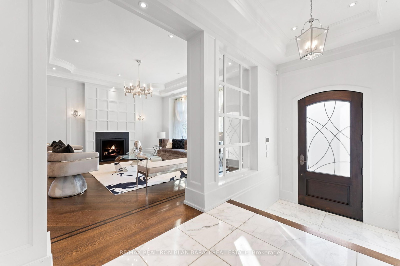 238 St Leonards Avenue • Toronto, ON photo 16