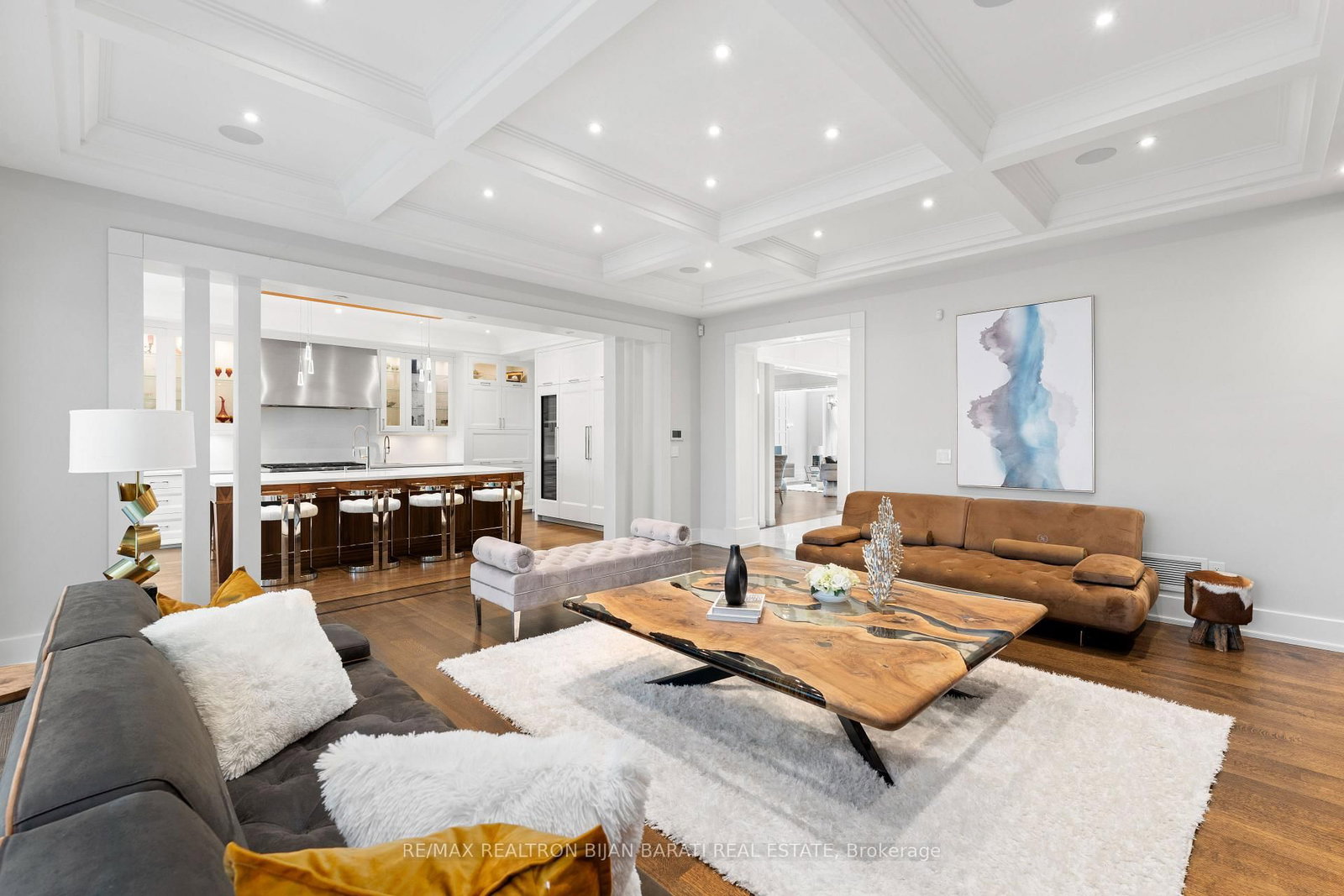 238 St Leonards Avenue • Toronto, ON photo 23