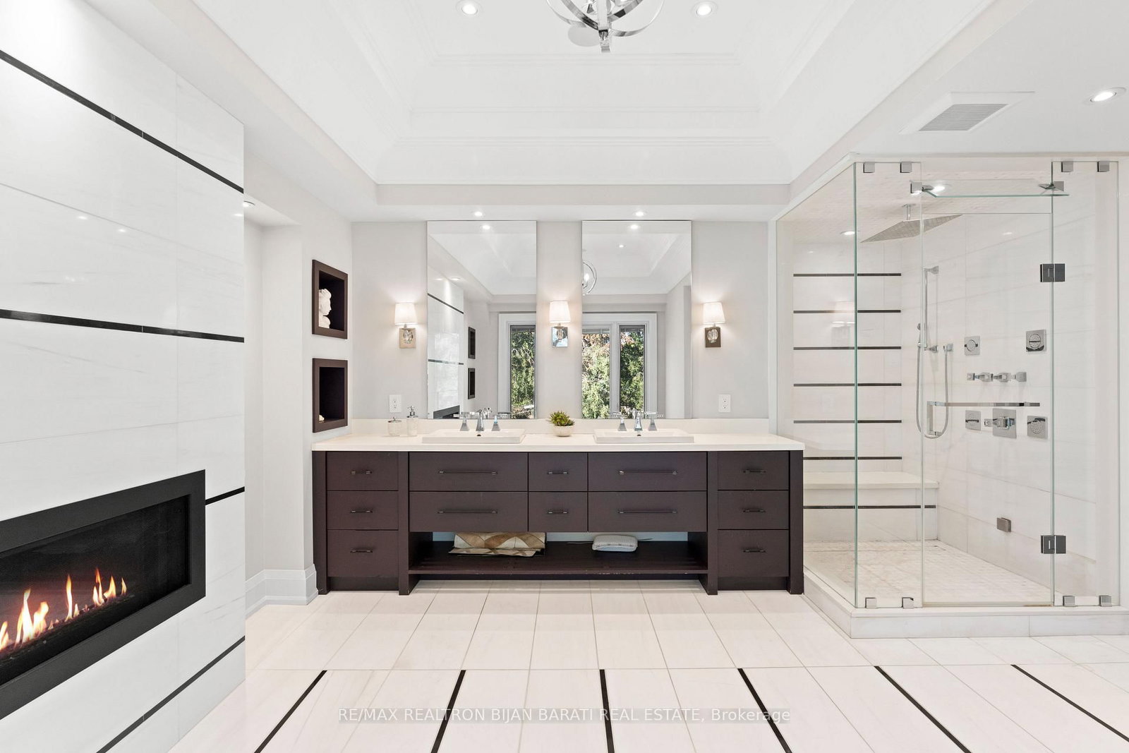 238 St Leonards Avenue • Toronto, ON photo 27