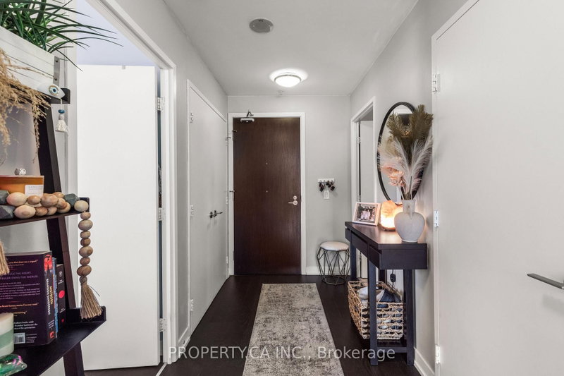 N122 - 120 Bayview Avenue