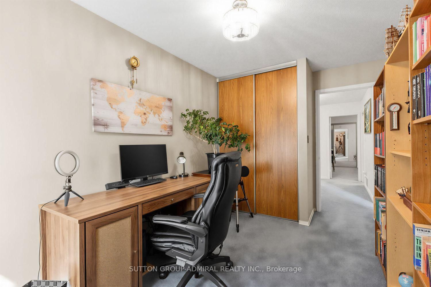 19 Carnival Court • Toronto, ON photo 25