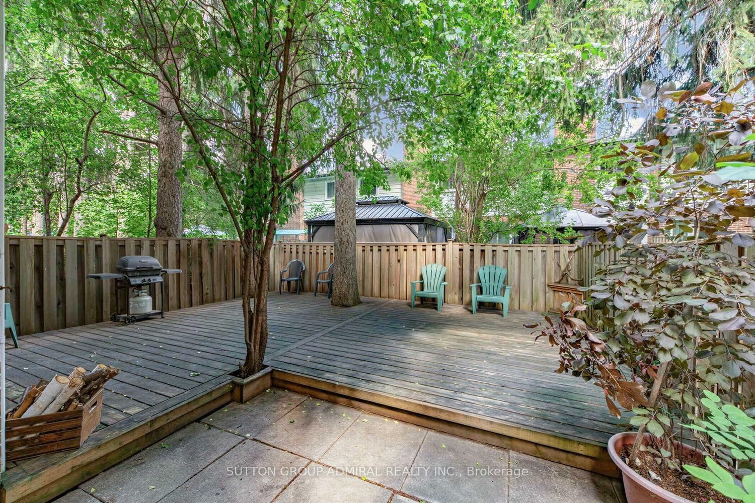 19 Carnival Court • Toronto, ON photo 36