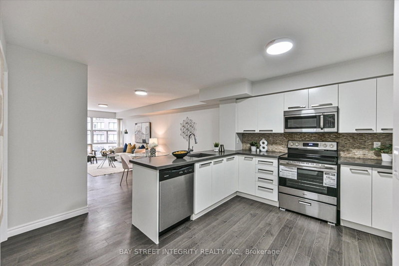 602 - 11 St Joseph Street