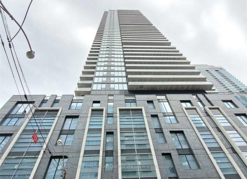 1701 - 125 Blue Jays Way