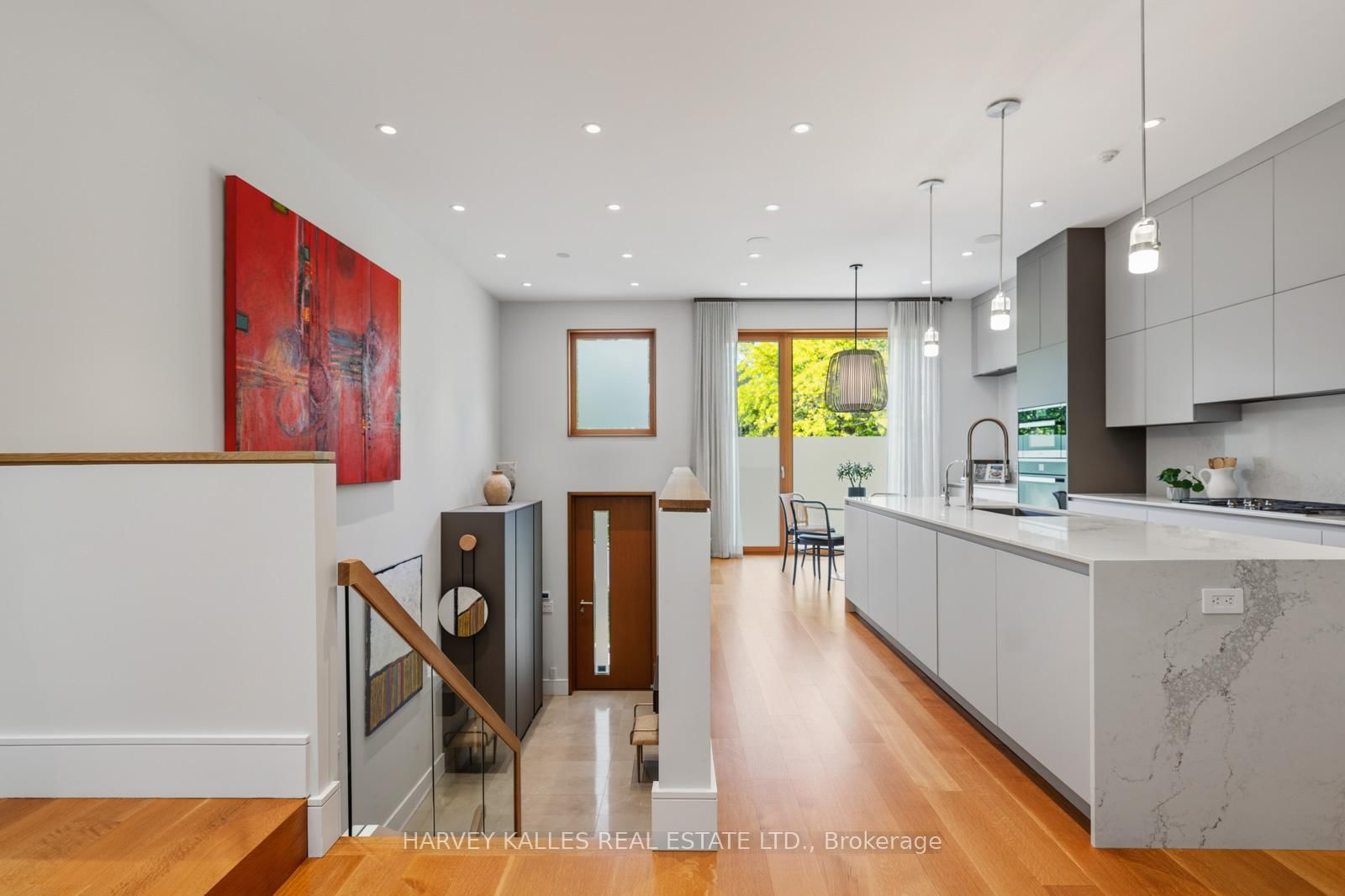 67 Heath Street W • Toronto, ON photo 14
